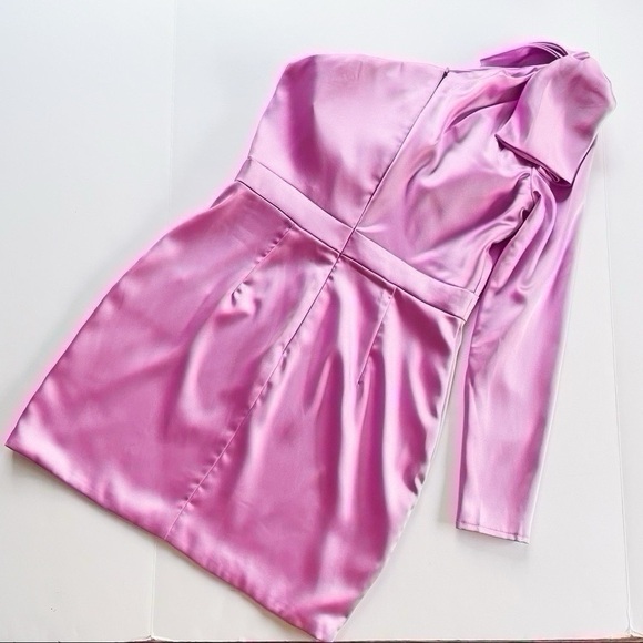 Mac Duggal Ieena Satin One-Sleeve Minidress Orchid - Picture 9 of 14